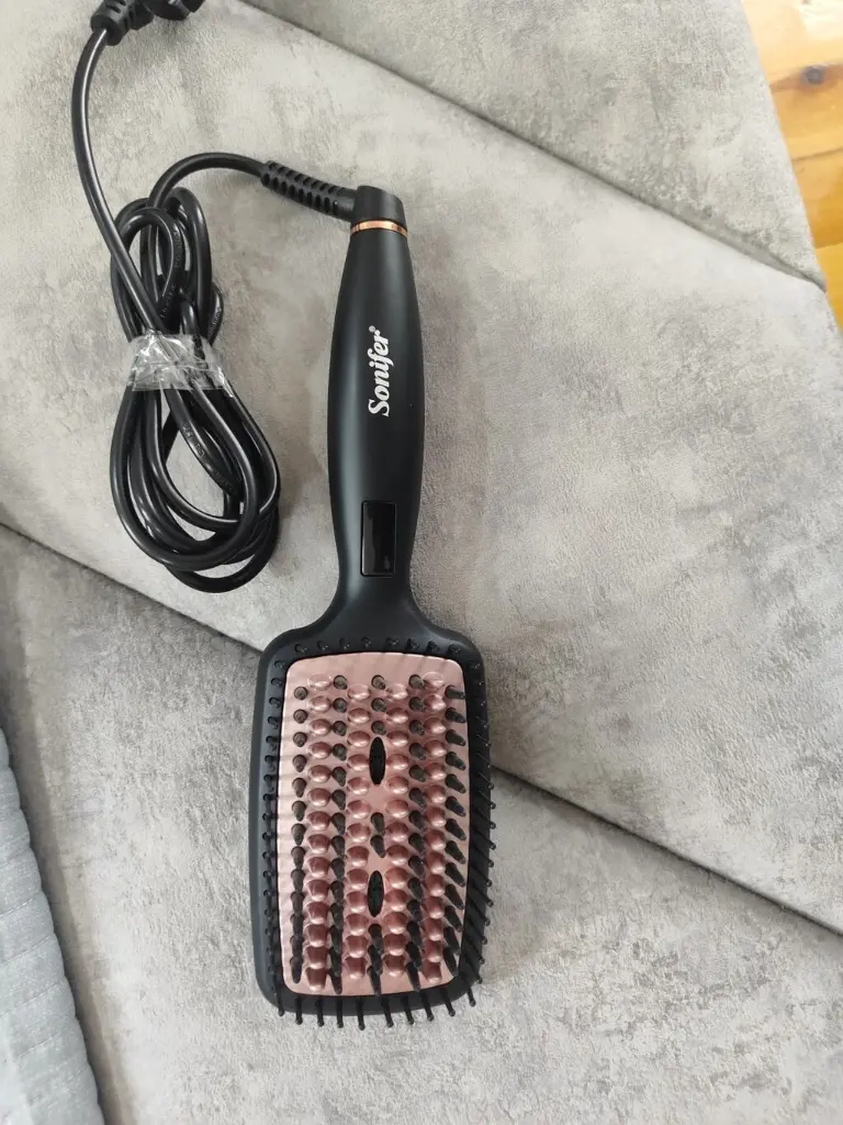 sonifer-brendinin-sac-duzlsdirici-feni-istifad-olunmayib-id-47952133-847158195.webp