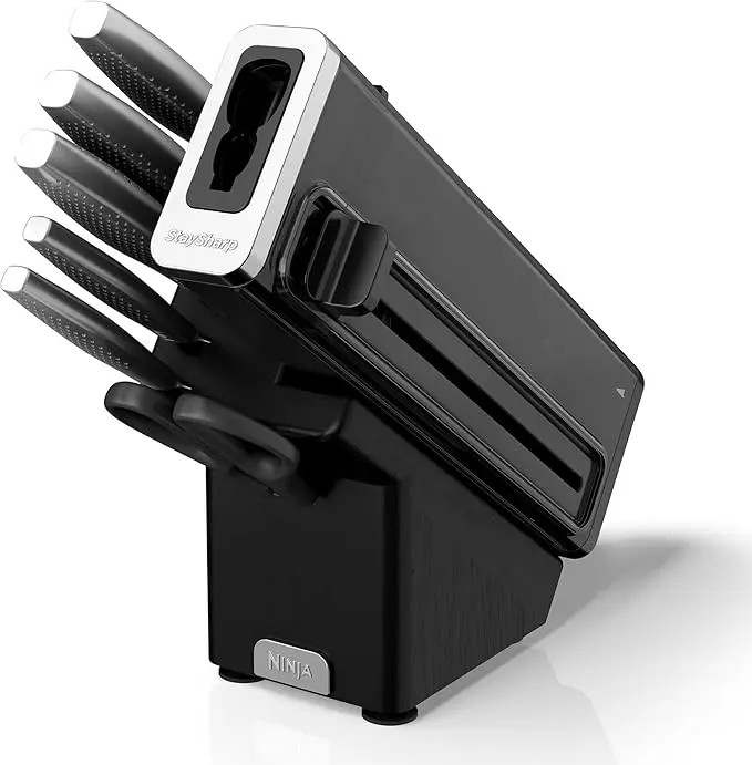 Ninja StaySharp Knife Set, Stainless Steel 6-Piece Knife Set with Integrated Sharpener K62006